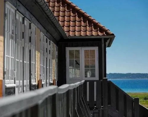 Molskroen Ebeltoft 3*,